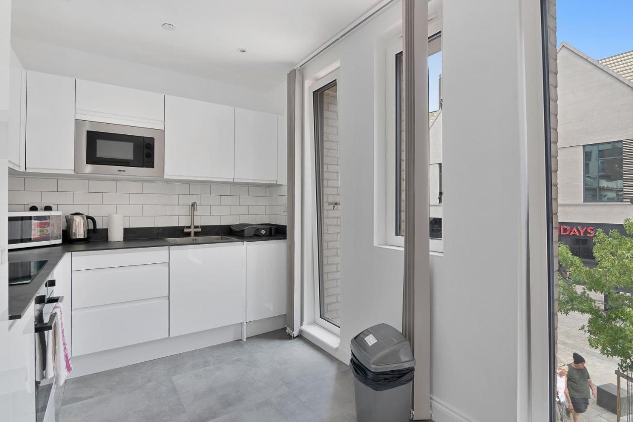 Spacious, Bright & Modern 1 & 2 Bed Apartments At Sligo House - Central Watford Watford  Kültér fotó