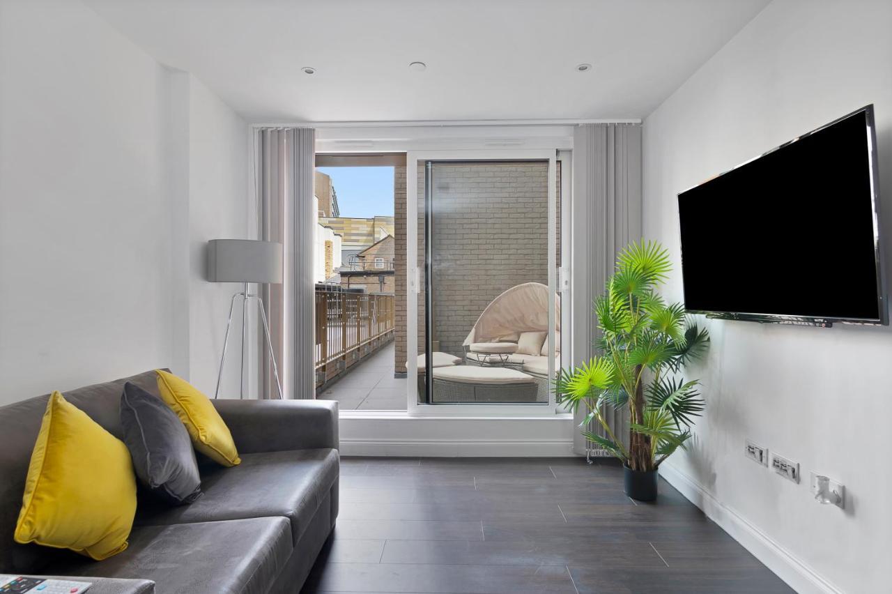 Spacious, Bright & Modern 1 & 2 Bed Apartments At Sligo House - Central Watford Watford  Kültér fotó